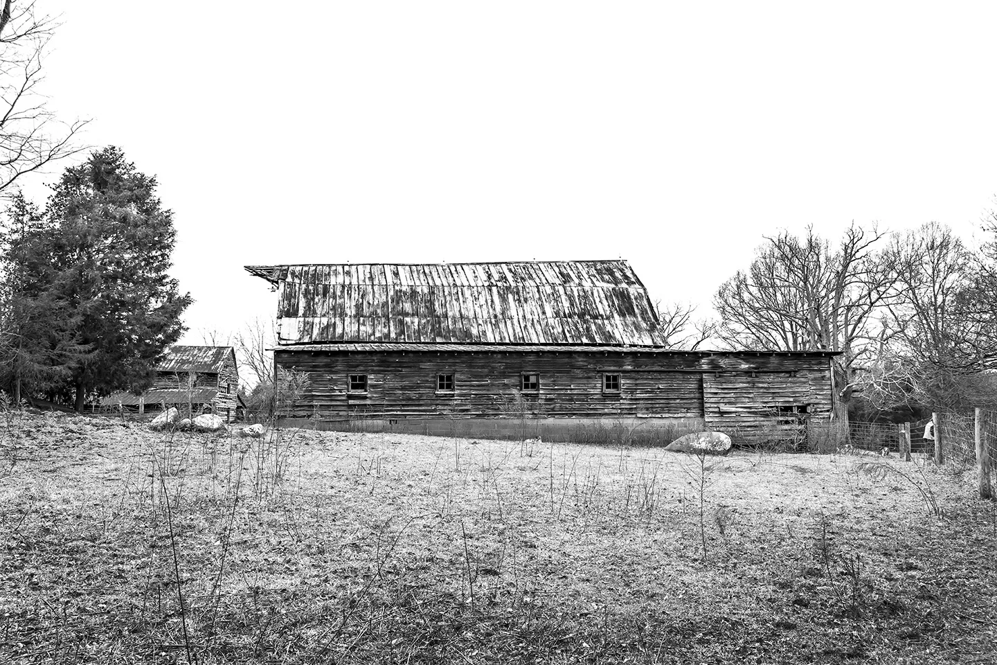 Whitefarmbarn 2 B&W