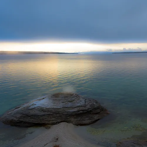 Yellowstone in the Mist 3