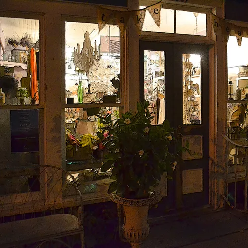 storefront Blowing Rock