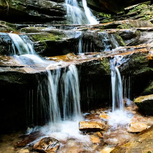 Hangingrockfalls 1 A